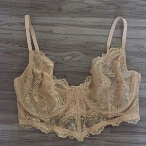 Forever 21 Beige Lace Underwire Bra - L